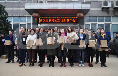 國電中星運動會領獎儀式.jpg 國電中星運動會領獎儀式.jpg